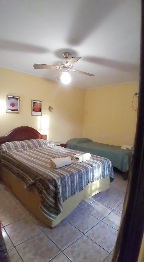 Hosteria Maryland Посадас Екстериор снимка